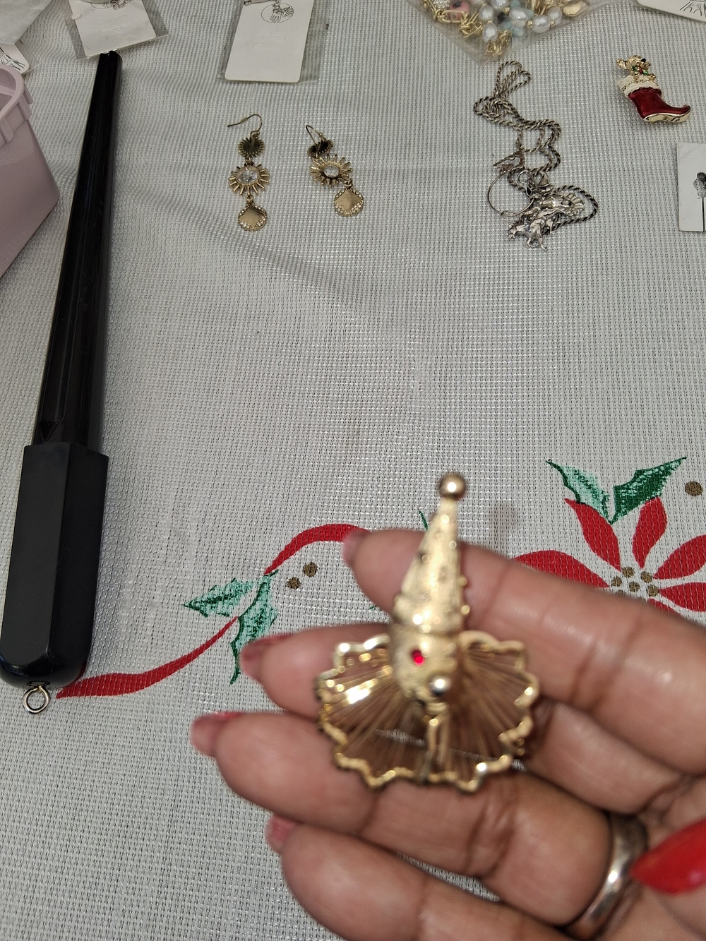 Brooch - Picture 7 of 8